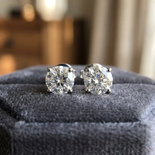 The Complete Guide: Stud Earring