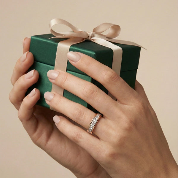 Top 10 Gifts Under $1000 In Our Valentine’s Day Sale