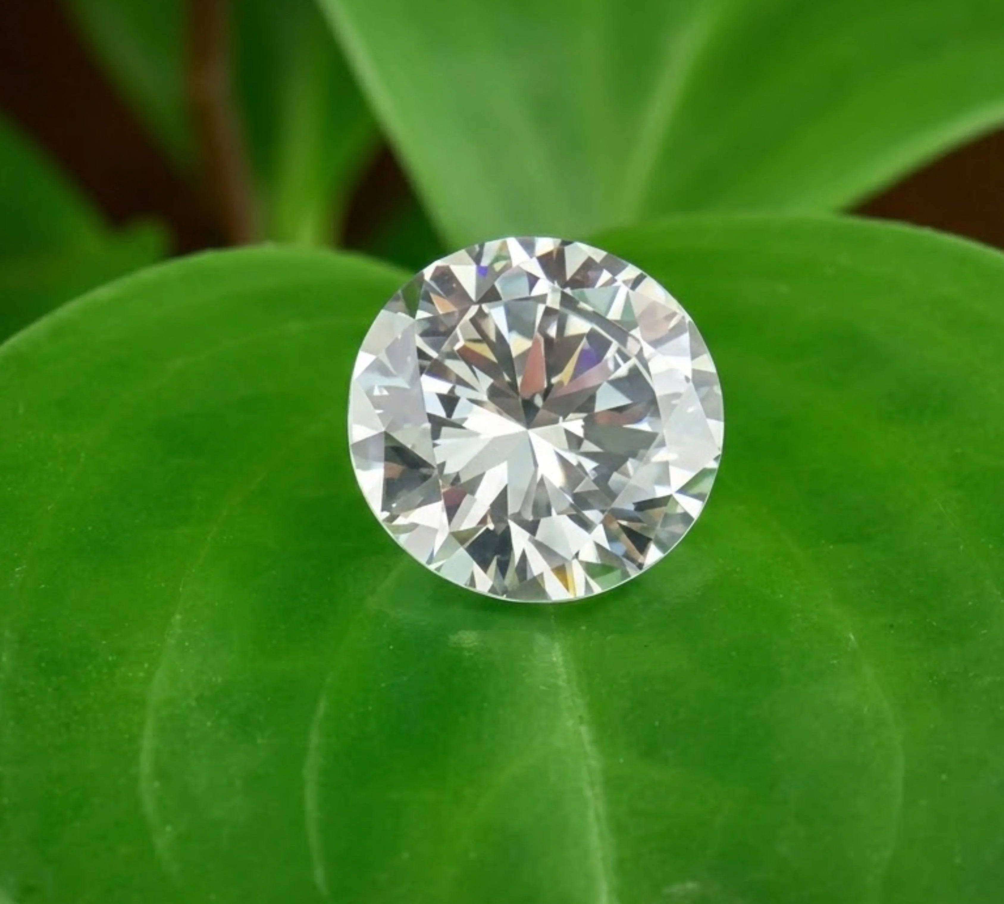 Why Lab-Grown Diamonds Are the Ethical Women's Day Choice