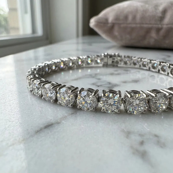 Tomorrow's Bracelets: Lab Diamonds Redefining Jewelry Love