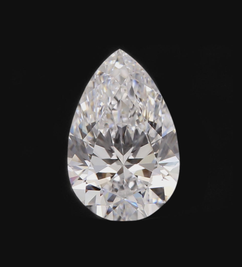 Pear Diamond 360 Video